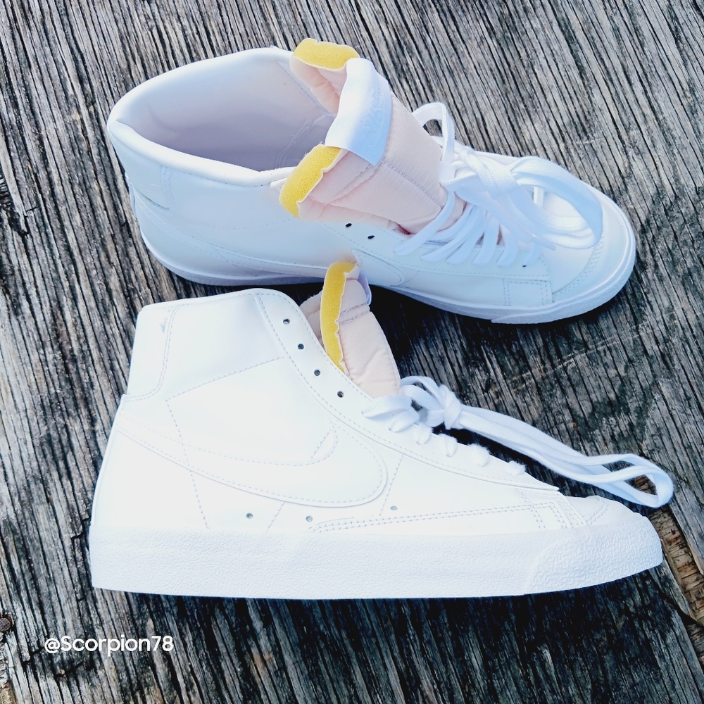 Nike Blazer Mid '77 Premium Leather Shoes Size 8 Men/9.5 Wom - Picture 3 of 10